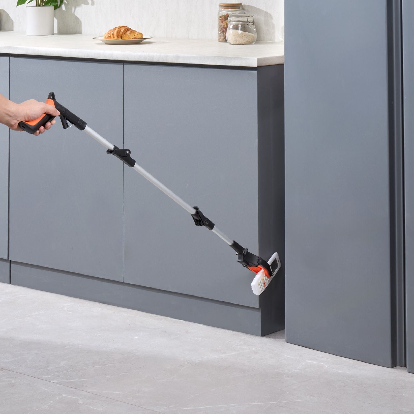 Grabber Reacher Tool, 43" Foldable Reacher Grabber Pickup Tool with 360° Rotating Jaw, Magnet and LED Light, Lightweight Grabber Reacher Tool for Seniors, Extra Long Trash Picker Upper Grabber