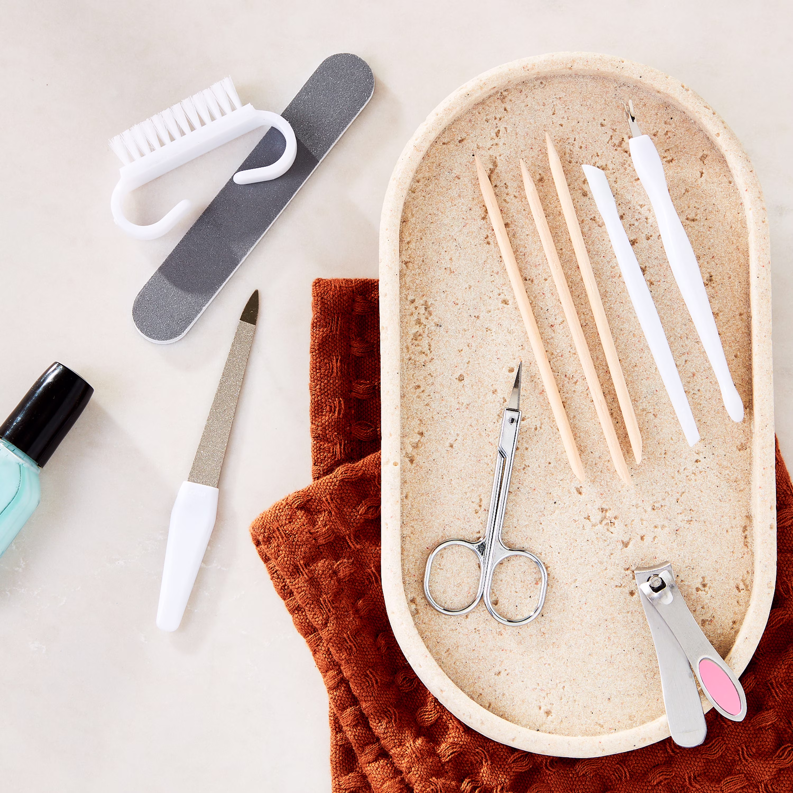 Deluxe 8-Piece Manicure Kit photo 5