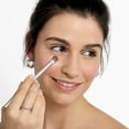 thumbnail image 3 of Pincel de maquillaje Clinique Flat Corrector para debajo de los ojos y el rostro, 3 of 5