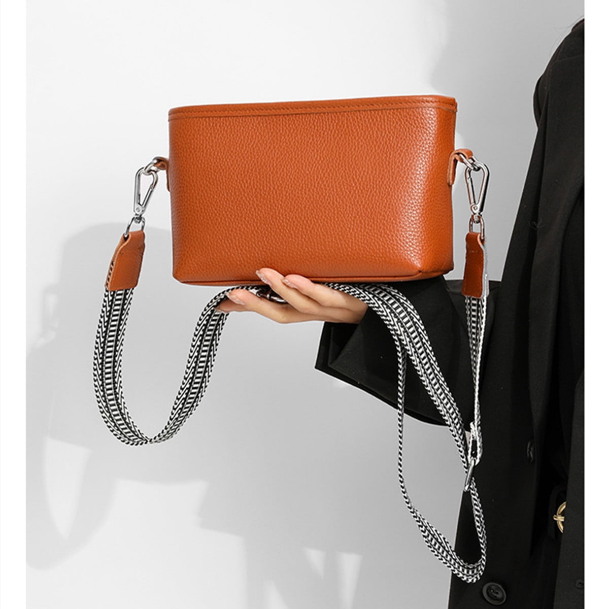 KAWELL Womens Leather Crossbody Bag with Wide Strap Top Zip Camera Purse Trendy Design