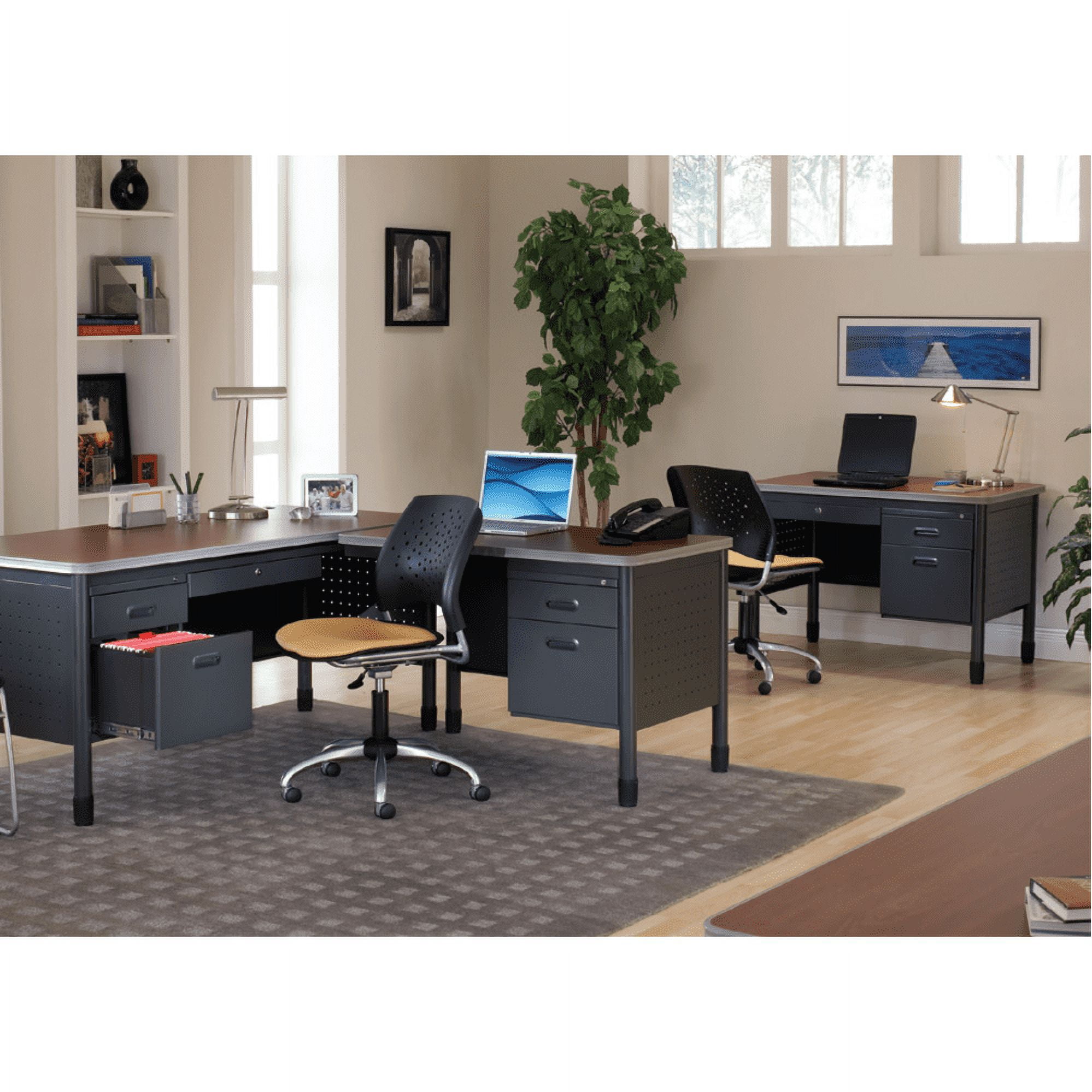 OFM Star Swivel Office Chair with Arms in Shamrock Green