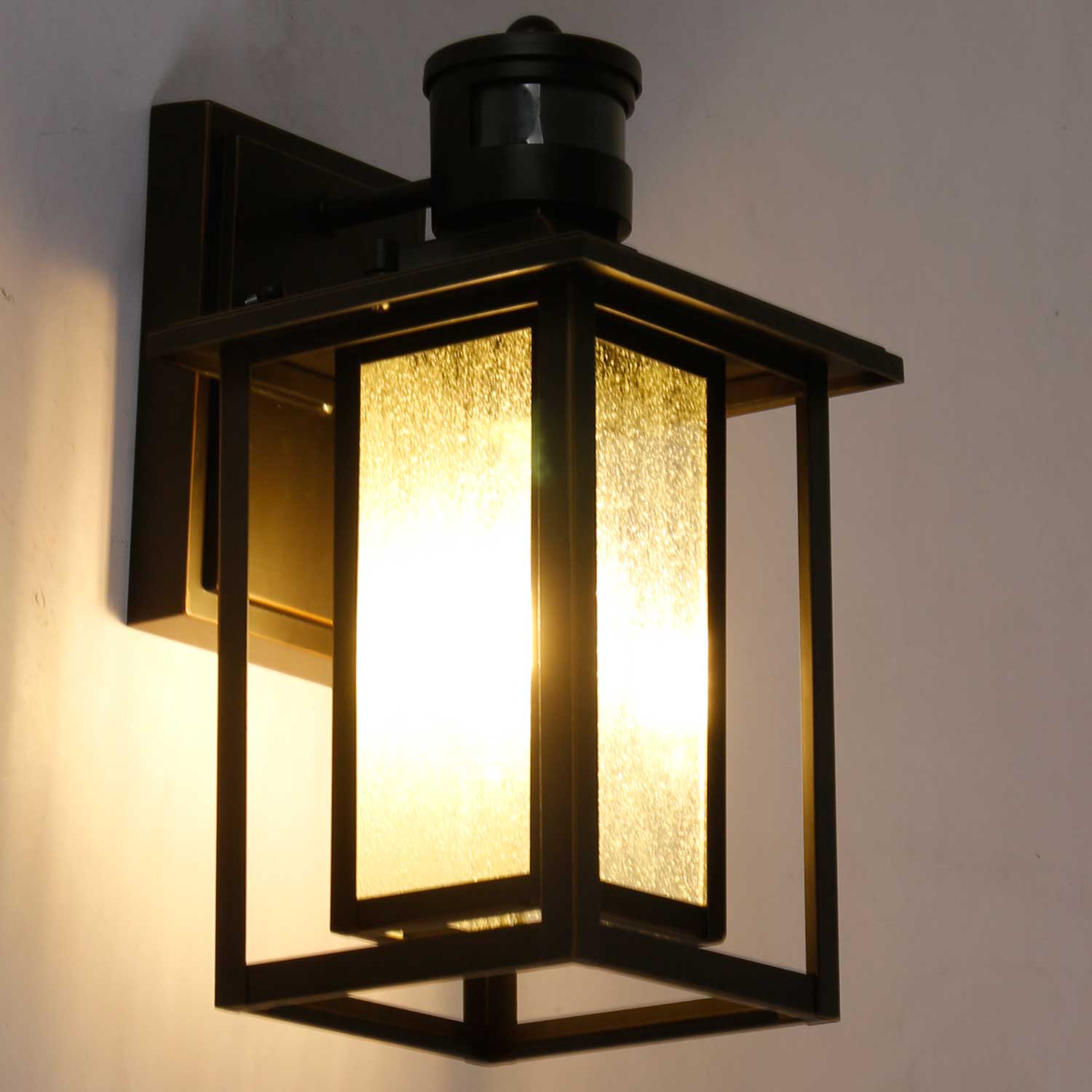 UMEILUCE Motion Sensor LED Outdoor Dusk to Dawn Black Wall Lights