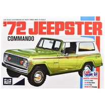 Skill 2 Model Kit 1972 Jeep Jeepster Commando 1/25 Scale Model by AMT
