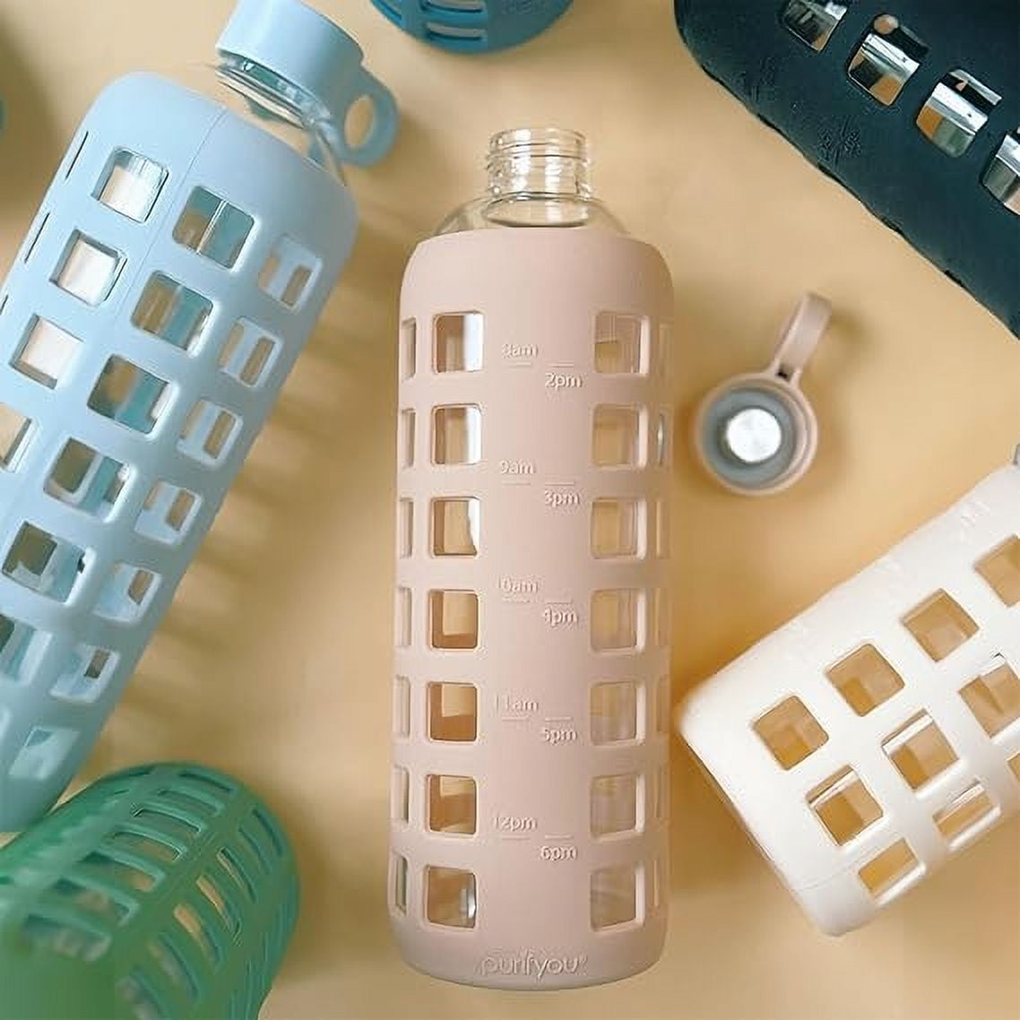 purifyou Premium 40/32/22/12 oz Reusable Borosilicate Glass Water Bottles with Time and Volume Markings, Non-Slip Silicone Sleeve & Stainless Steel Lid Insert, for Water, Milk, Juice (40oz Hazelnut)
