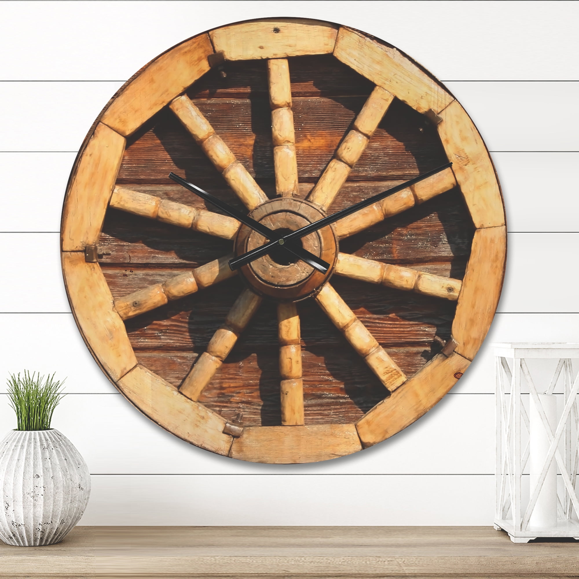 Designart 'Vintage Wagon Wheel ' Farmhouse Wood Wall Clock
