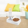thumbnail image 4 of Cuencos elevados para comida para gatos, cuenco automático de comida y dispensador de agua para gatos y perros, juego de cuencos para comida para gatos con ángulo ajustable inclinado de 15° para, 4 of 8