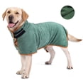 thumbnail image 1 of Bata de baño para perros, abrigo de secado para perros con cinturón ajustable, abrigo de Bata de baño para perros con cinta mágica, fácil de usar y quitar el verde PenghuiLiu 9024719108339, 1 of 5