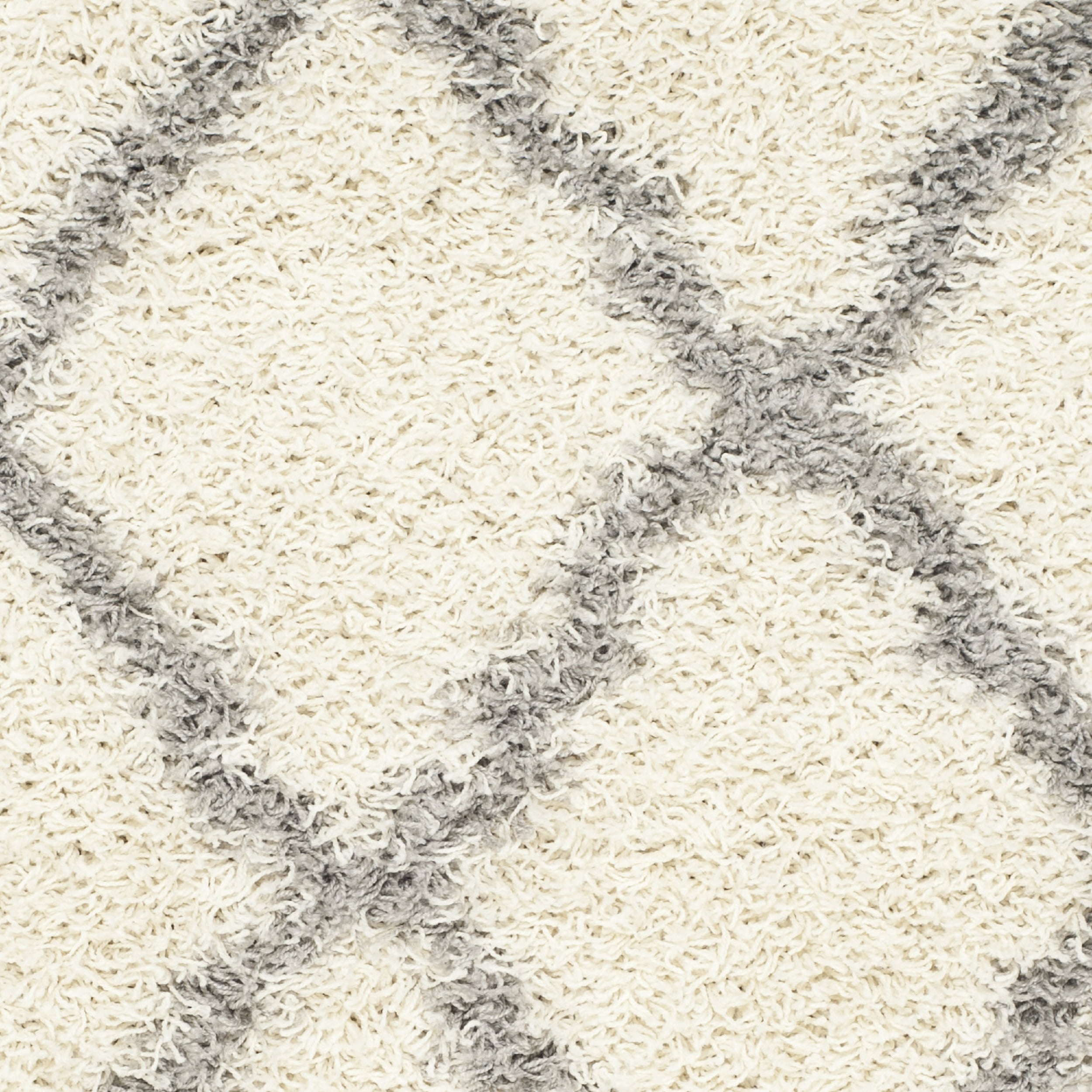 SAFAVIEH Daley Geometric Plush Shag Area Rug, Ivory/Grey, 4' x 6'