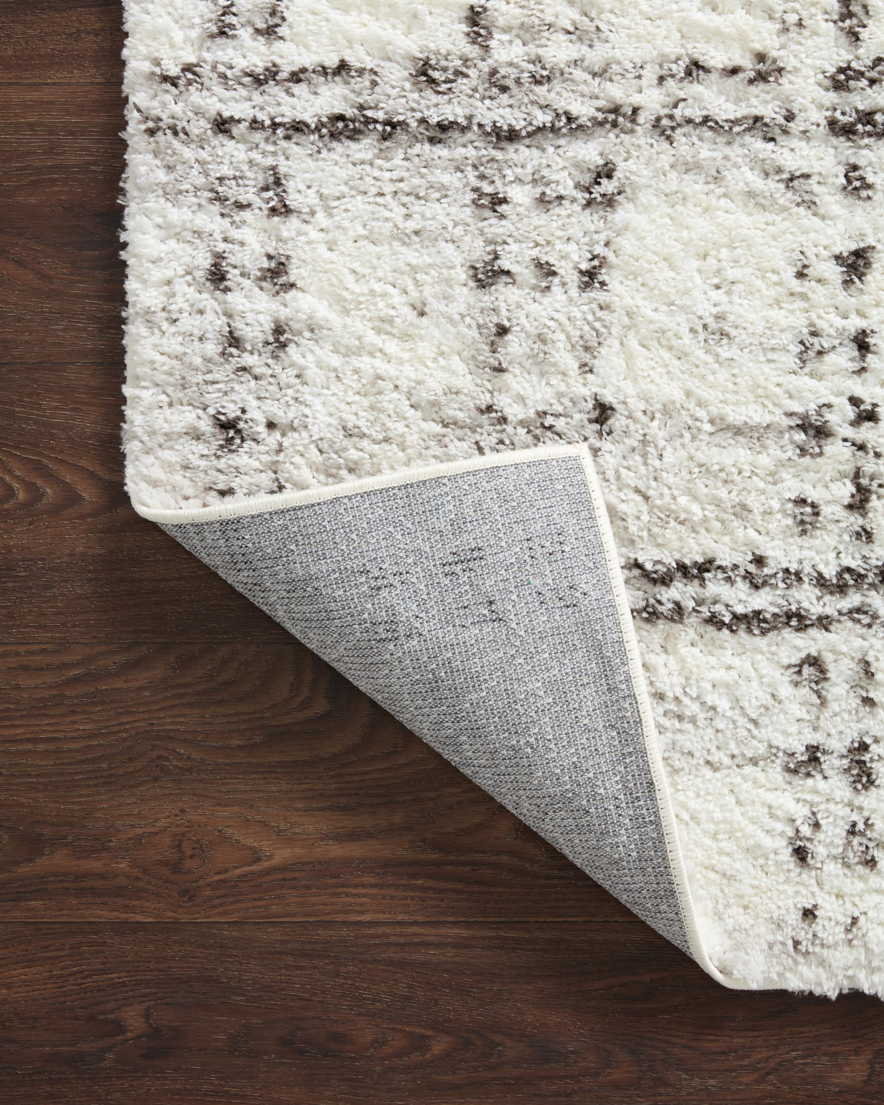 BLS-03 Cream, Grey 2-7" x 7-6" Size Rug
