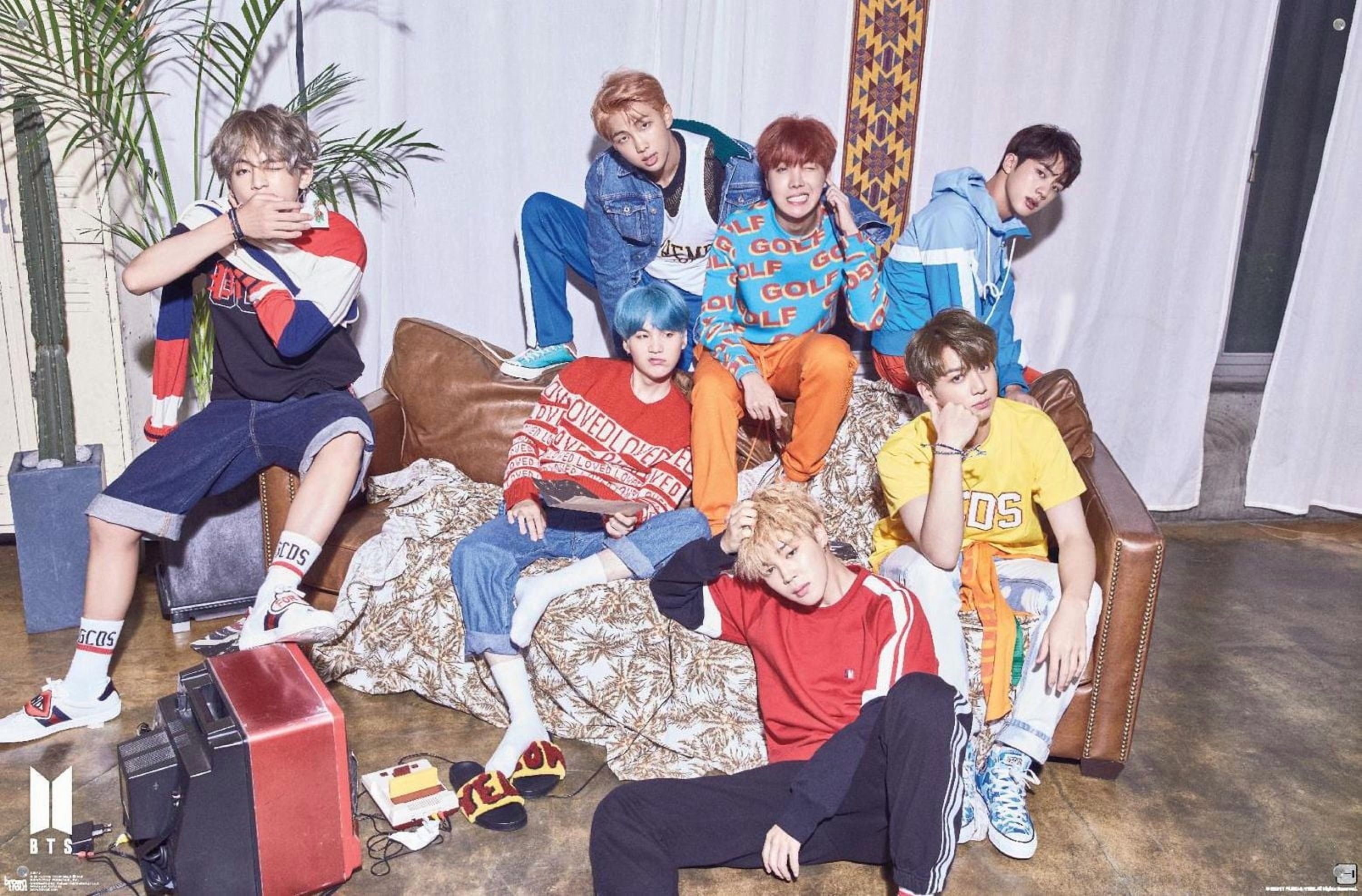 BTS - LOVE YOURSELF ? 'Her' Wall Poster