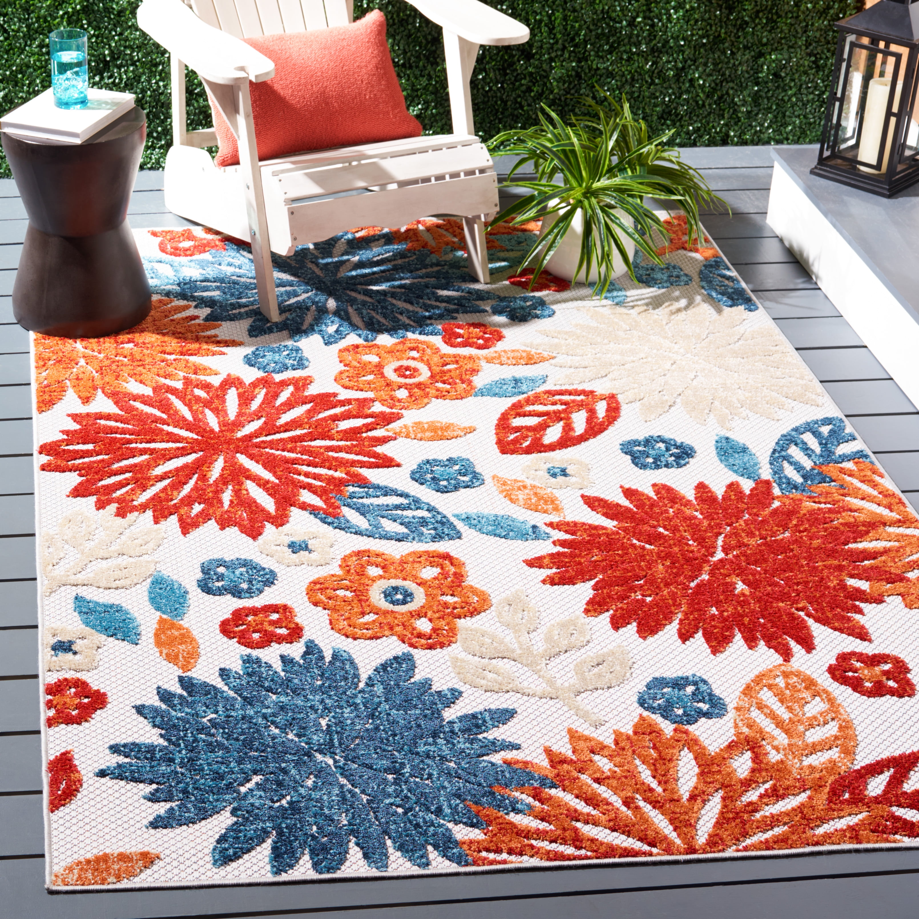 SAFAVIEH Cabana Siomha Floral Indoor/Outdoor Area Rug, Creme/Red, 4' x 4' Square