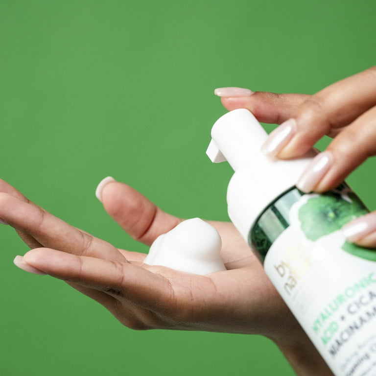 By Nature from New Zealand Hyaluronic Acid + Cica +