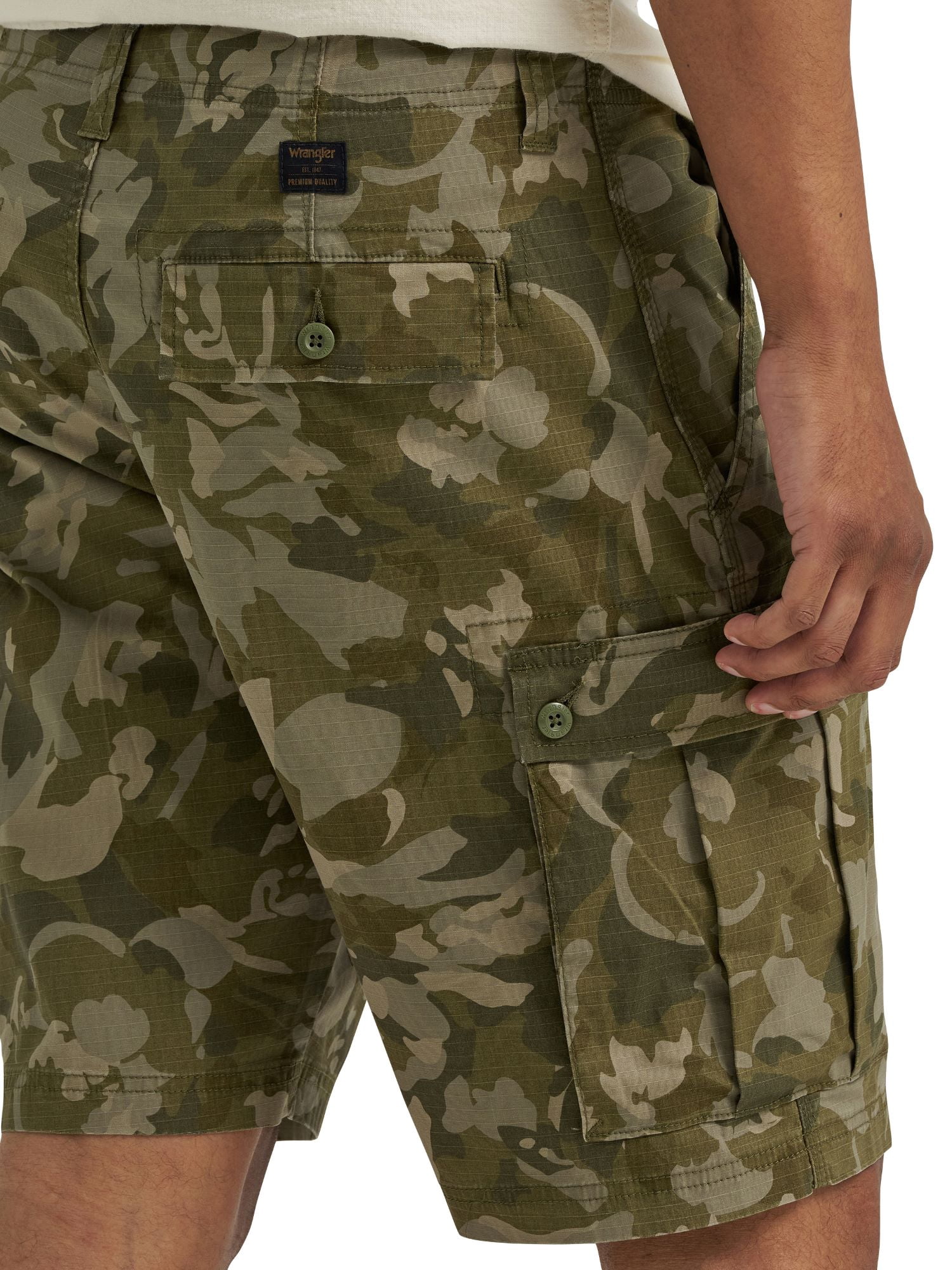 Wrangler® Men's Core Cargo Short, Sizes 30-44