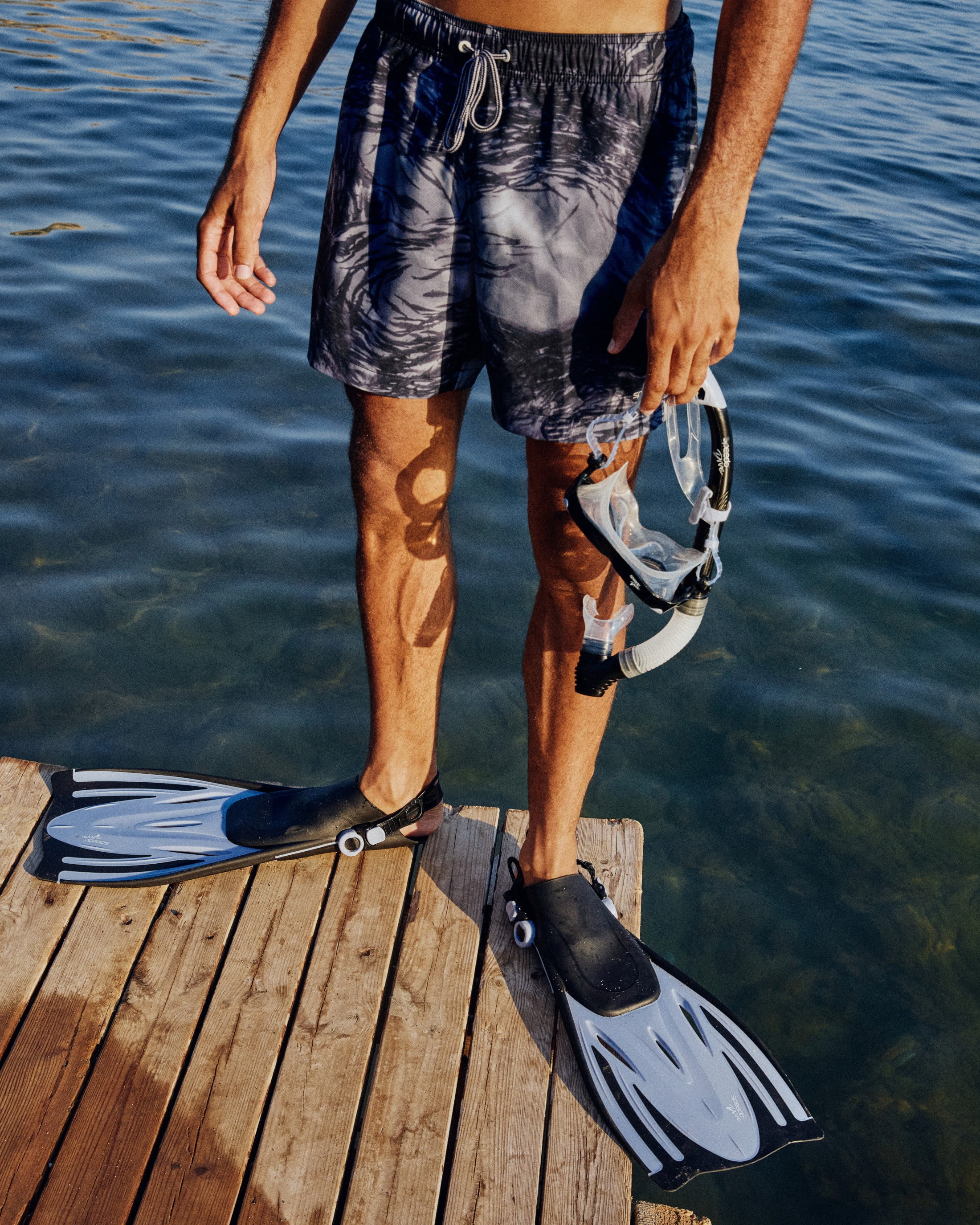 Adult Horizon Mask, Snorkel & Fin Set