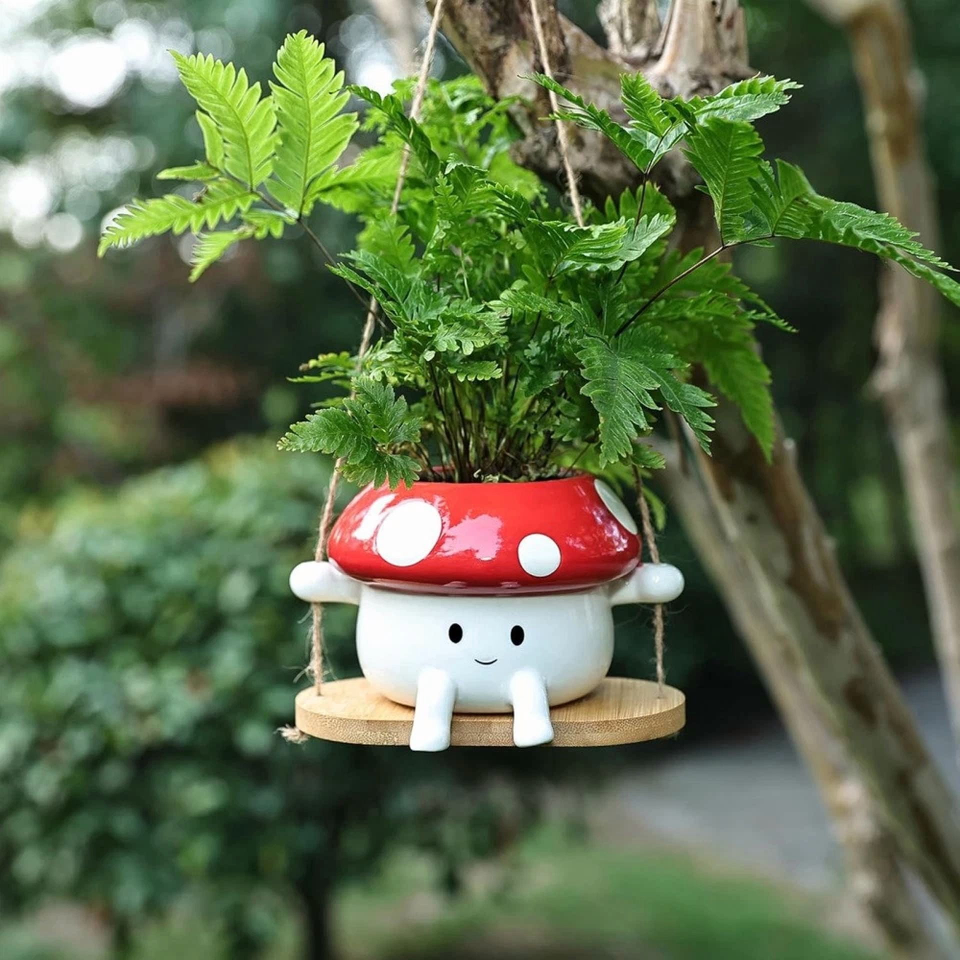 PURELY- Hanging Resin Mushroom Planter/Pot/Plants/Garden/Home Decor Small New