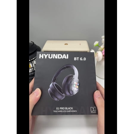 Smart Assist Multilingual Chat Headset for Language Enthusiasts & Cultural Exchanges | Touchscreen
