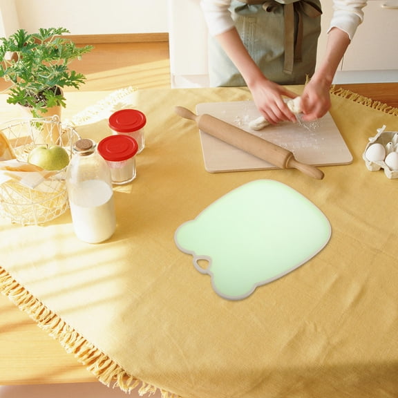 CATIEBYE Portable Light Green Cutting Board for Kitchen with Nonslip Surface Design