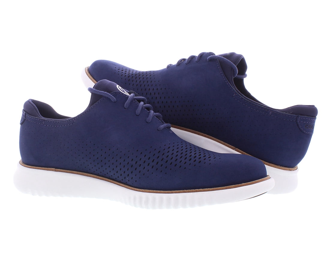 Cole Haan Men display picture 3