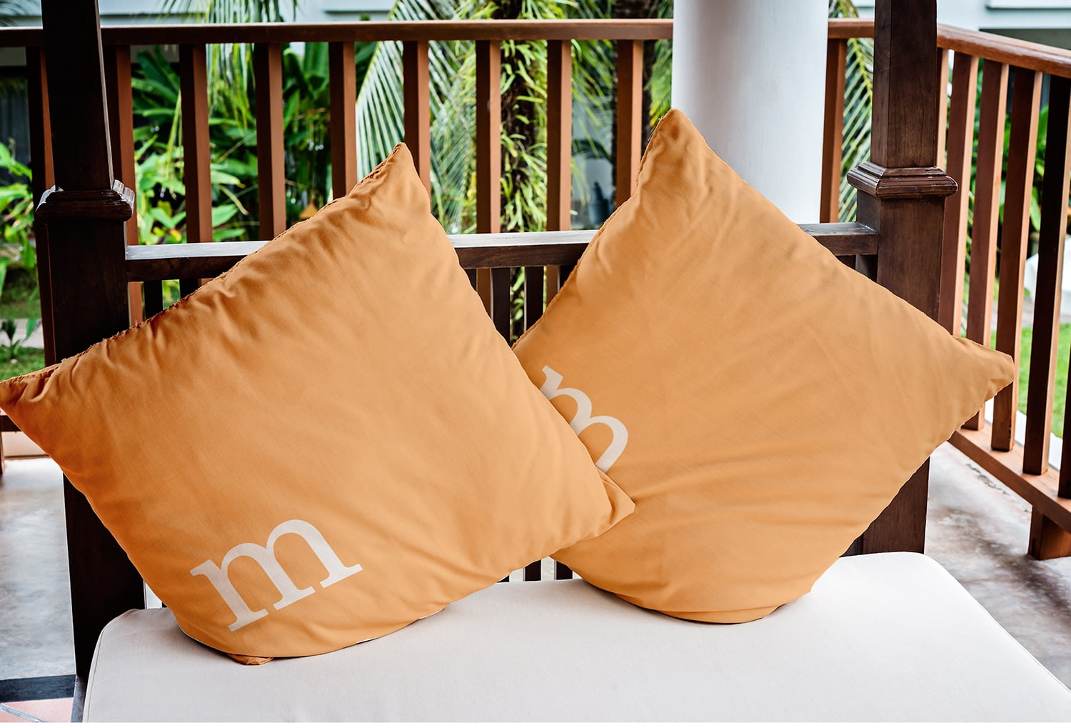 Simply Daisy 20" x 20" Modern Monogram Indoor/Outdoor Polyester Throw Pillow, Pale Gold