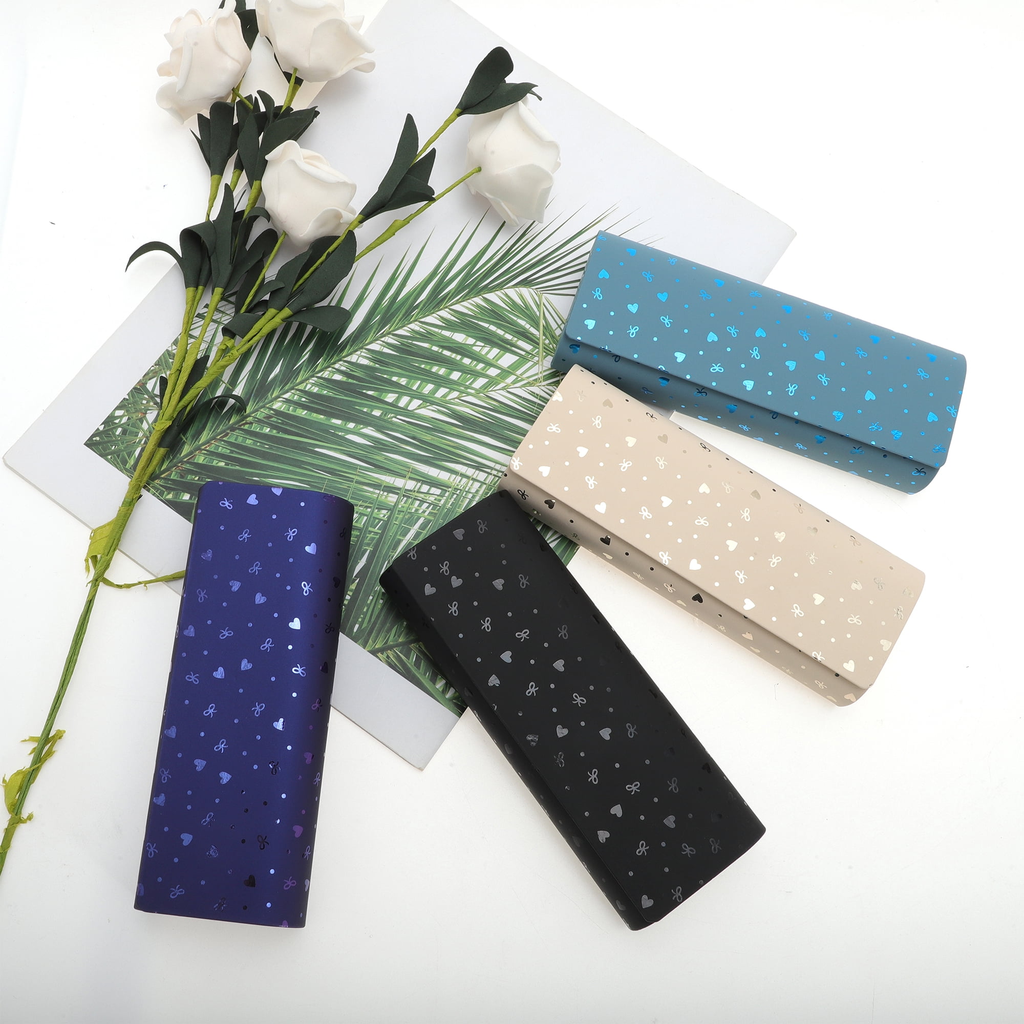 Unique Bargains Magnetic Durable Cartoon Cute Eyeglasses Case for Storage Purple