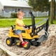 thumbnail image 1 of Costway Tractor Excavadora Infantil a Batería 6V Montable con Asiento Giratorio Movimiento Adelante/Atrás Música 113 x 36 x 39 cm, 1 of 10