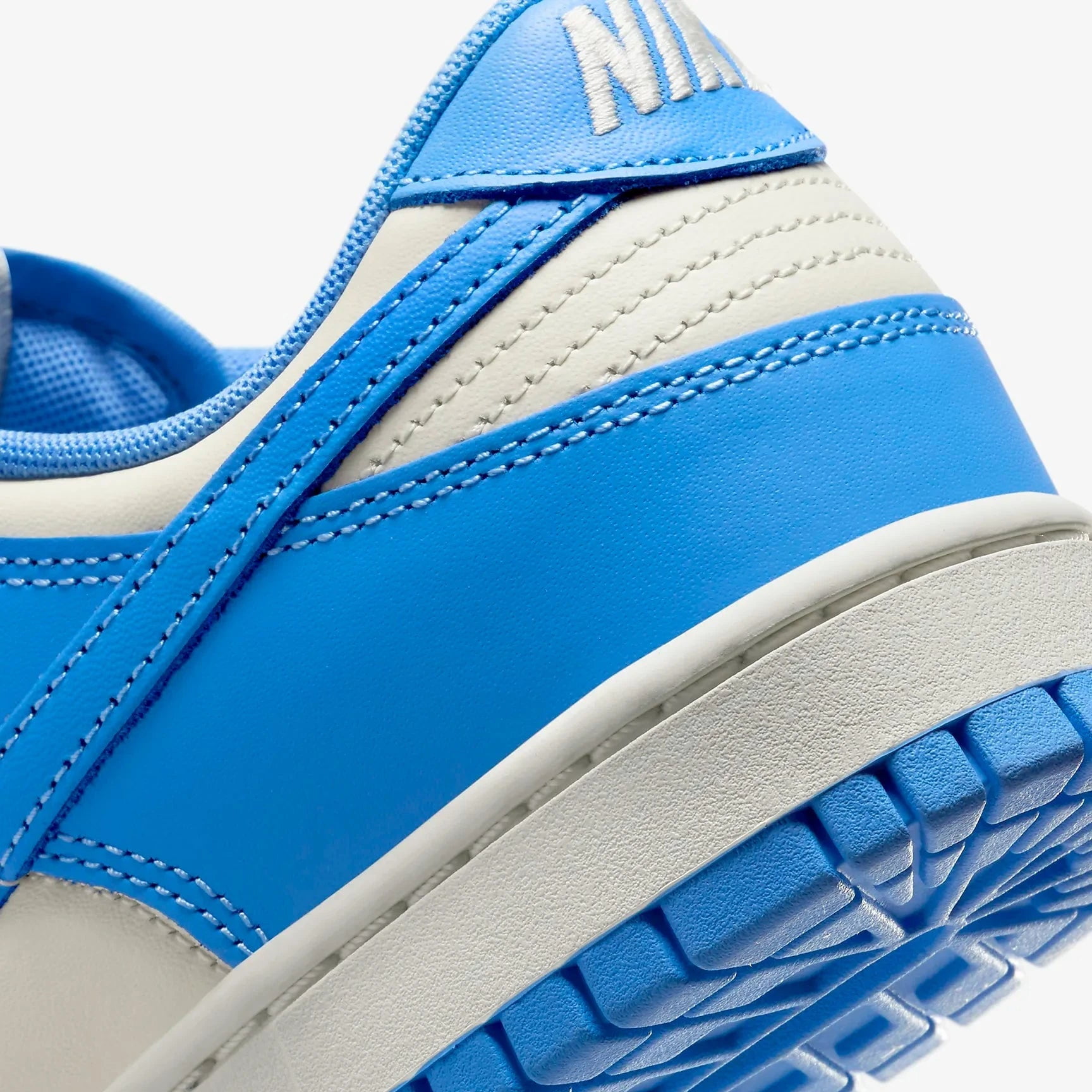 Men's Nike Dunk Low Retro Coconut Milk/University Blue (DV0833 113) - 11.5