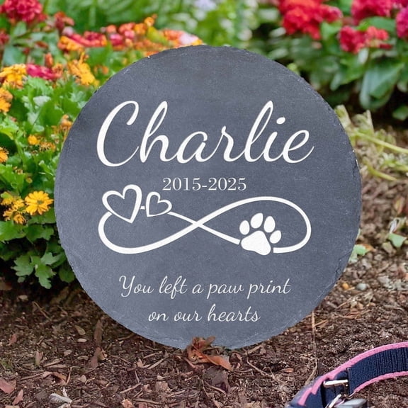 Custom Pet Memorial Stone – Dog & Cat Loss Garden Marker, Sympathy Gift & Remembrance Plaque, Pet Grave Marker with Paw Prints