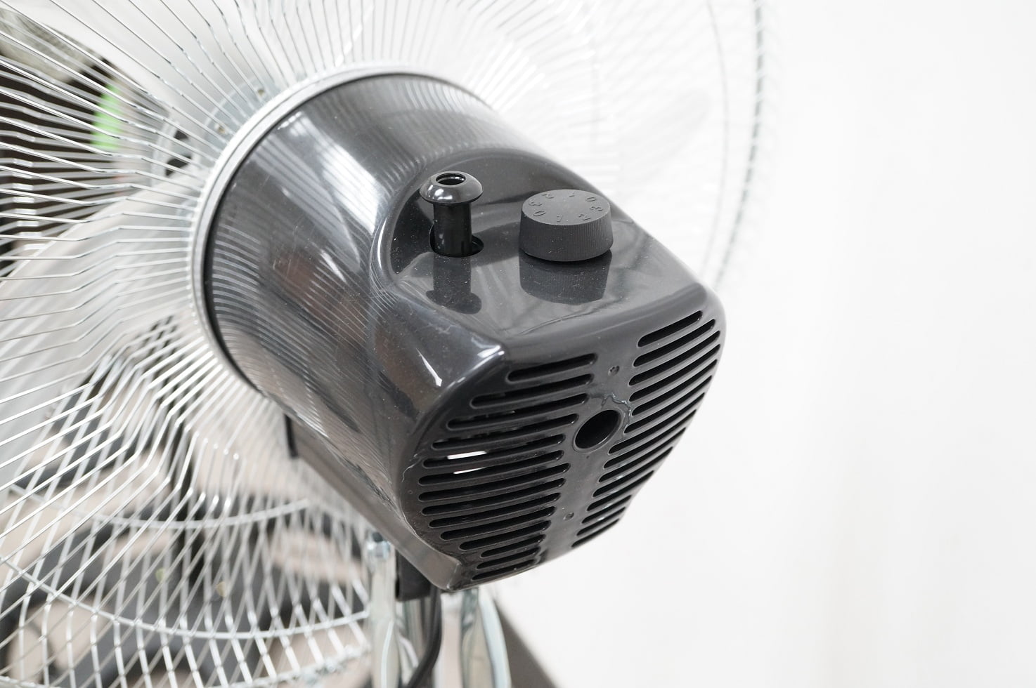 ZOOM 2 PACK 18 Inch 2 in 1 Modern Industrial Floor And Stand Fans 3 Speeds Metal Blades Oscillation