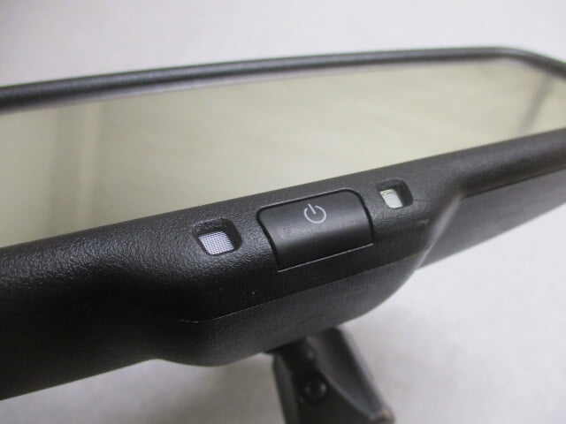 Pre-Owned Kia Sorento Stinger Rear View Mirror w/Automatic Auto Dimming Dim OEM LKQ - Verify Specific Vehicle Fitment In Description - (Good)