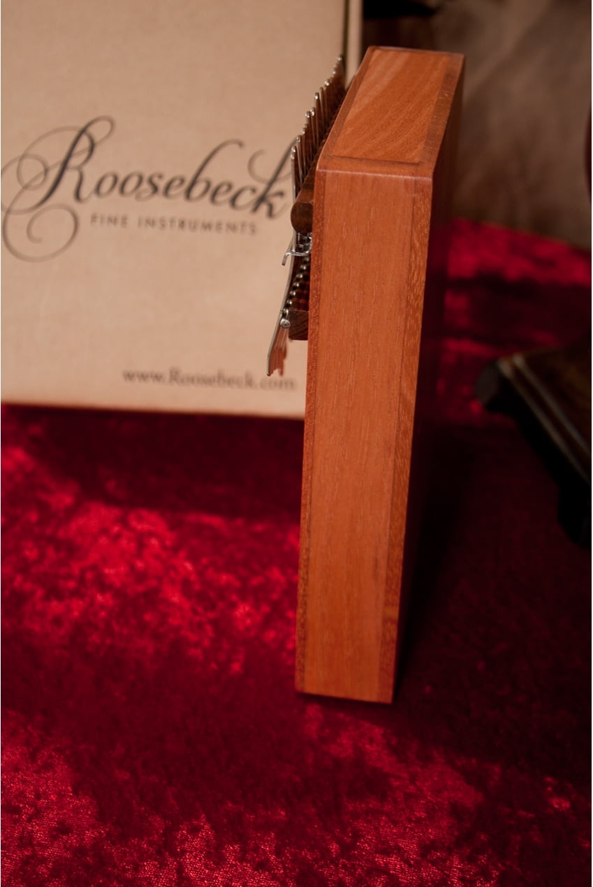 DOBANI Red Cedar 17-Key Thumb Piano Kalmiba Mbira Likembe