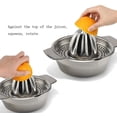 thumbnail image 4 of Exprimidor Manual de limón de acero inoxidable con recipiente para naranjas, limones y frutas, 4 of 5