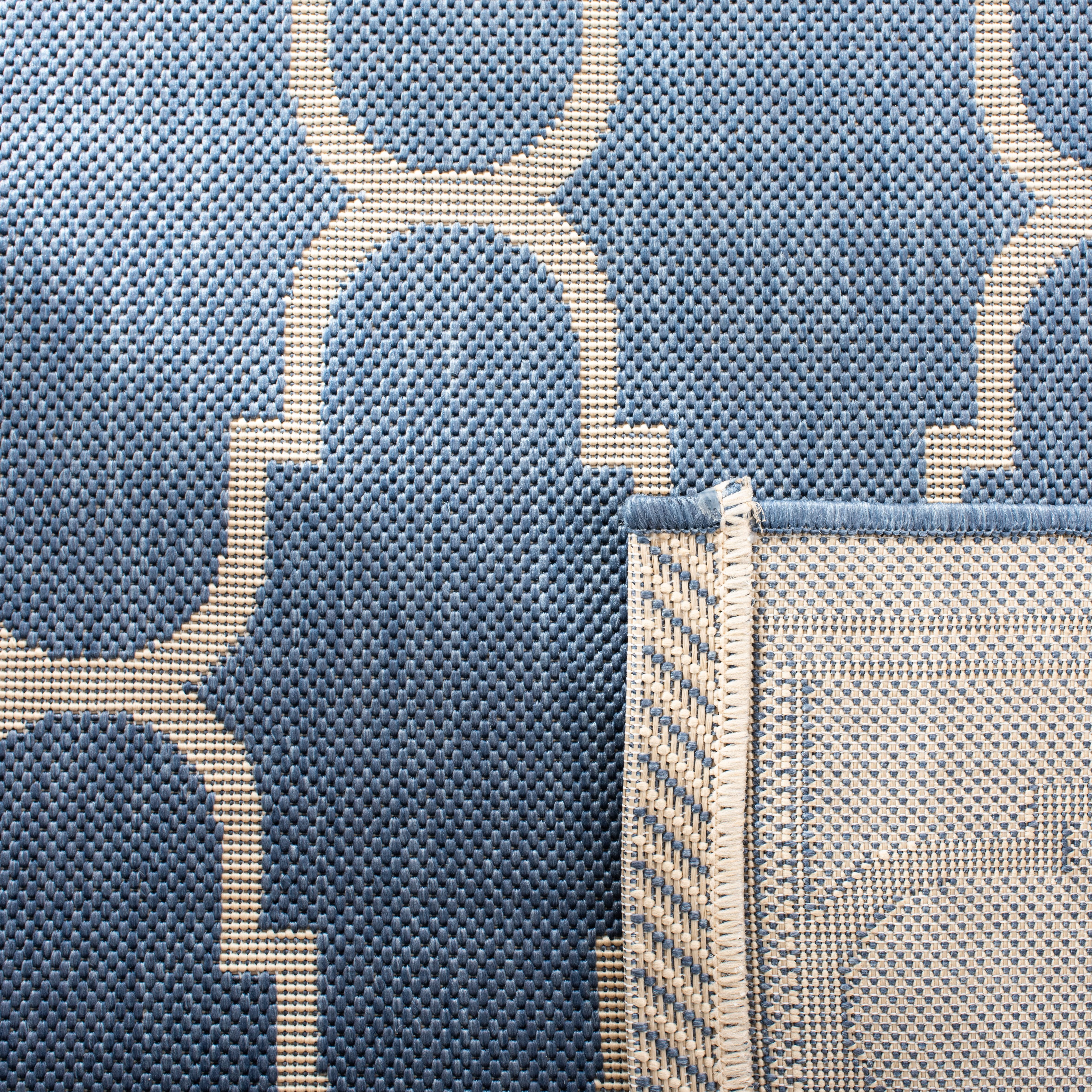 SAFAVIEH Courtyard Eustacia Geometric Indoor/Outdoor Area Rug, Blue/Beige, 4' x 5'7"