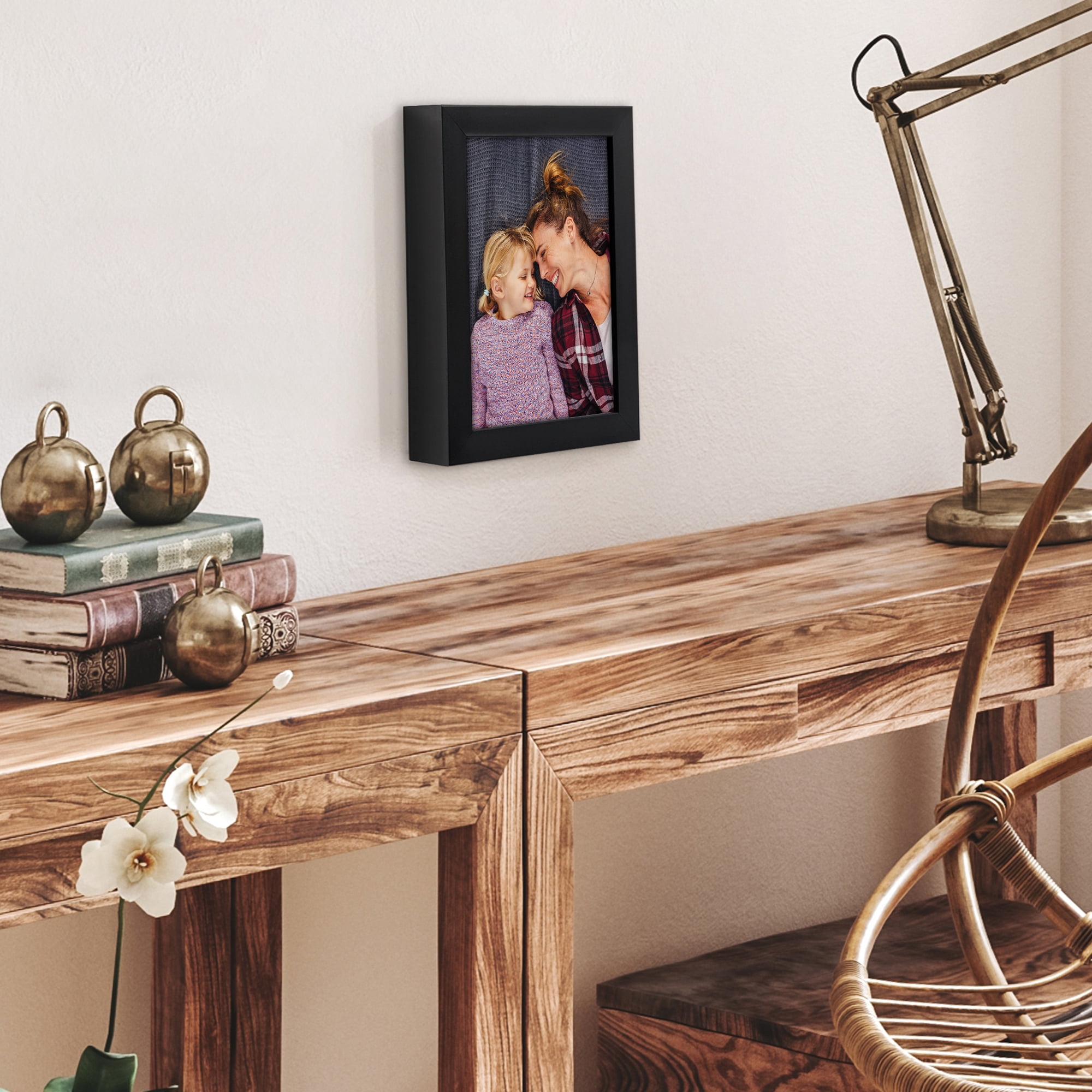 Americanflat 5x7 Picture Frame with Shatter-Resistant Glass Soho Collection Gallery Style Deep Molding - Black