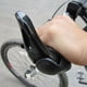 thumbnail image 2 of Puños ergonómicos para manillar de bicicleta (2 unidades), color negro, 2 of 5