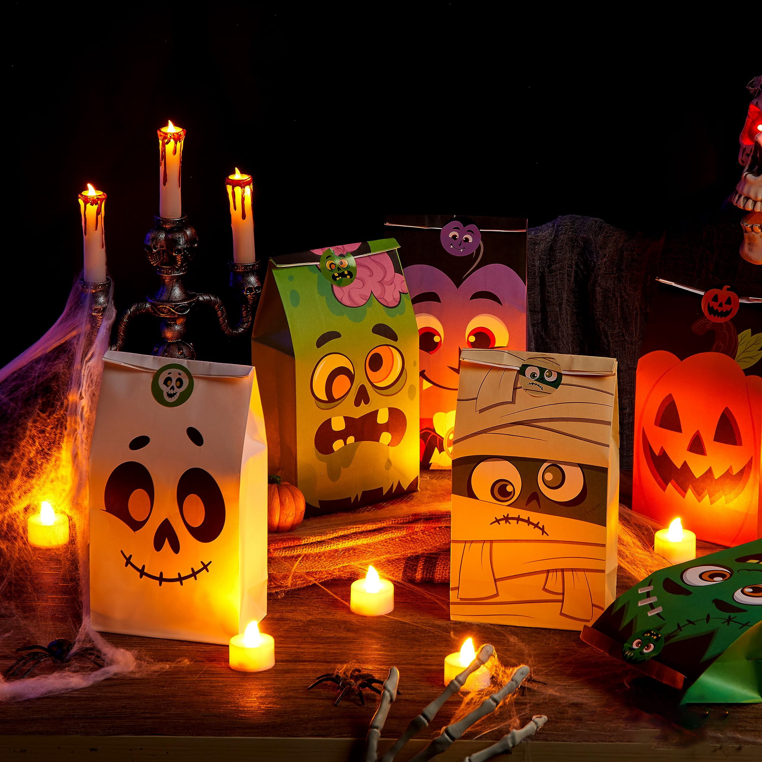 24 Stück Halloween Süßigkeitenboxen Aus Papier – Dreieckig, Ca. 8x8x9 Cm, Mit Bändern