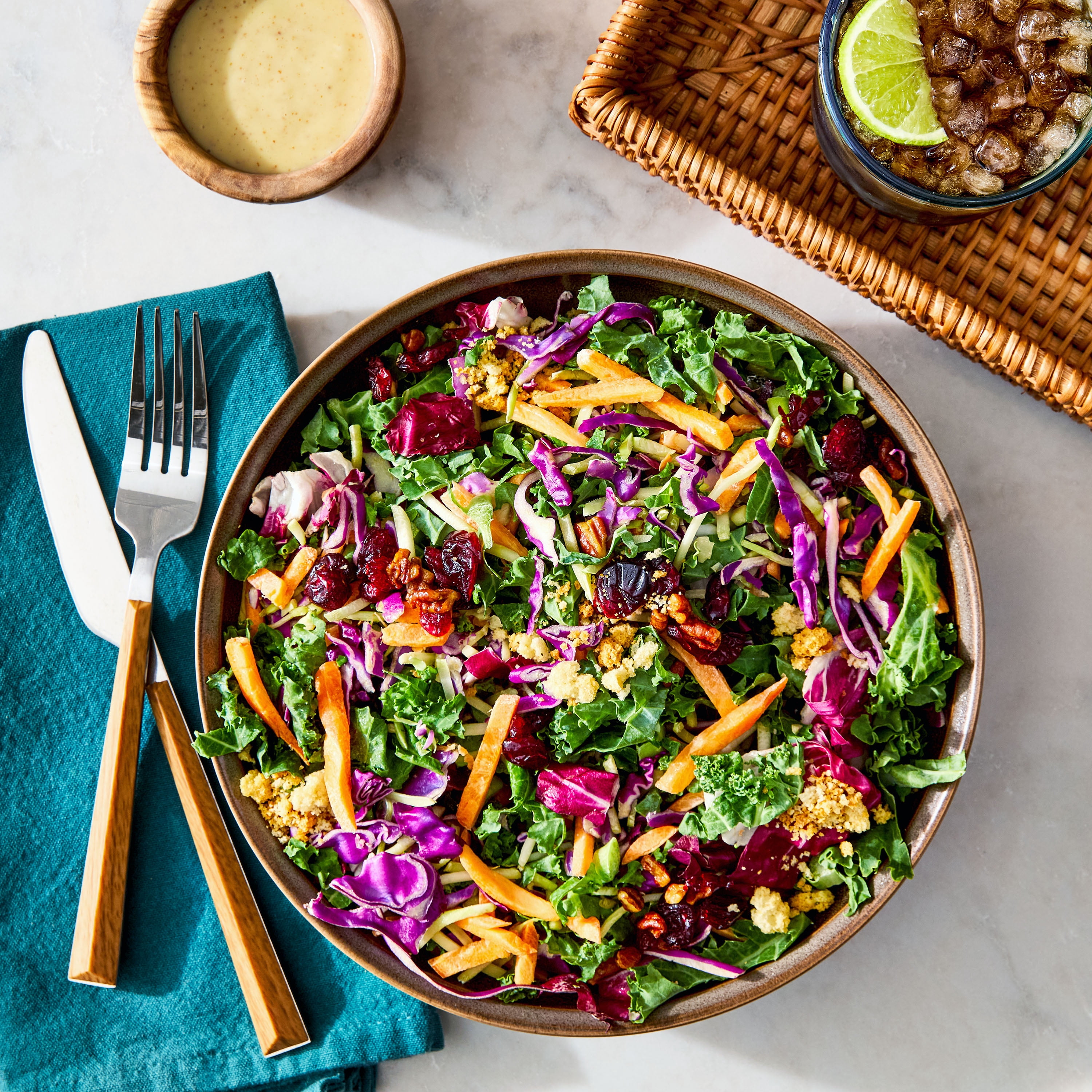 Marketside Kale Pecan Cranberry Chopped Salad Kit, 9.5 oz Bag (Fresh)