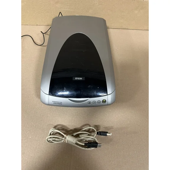 Restored Epson Perfection 3170 Photo Flatbed Color Scanner  3200 dpi (Up to 6400 dpi Sub-Scan), USB 2.0, 8.511.7 Scan Area, Film & Slide Support (Refurbished)