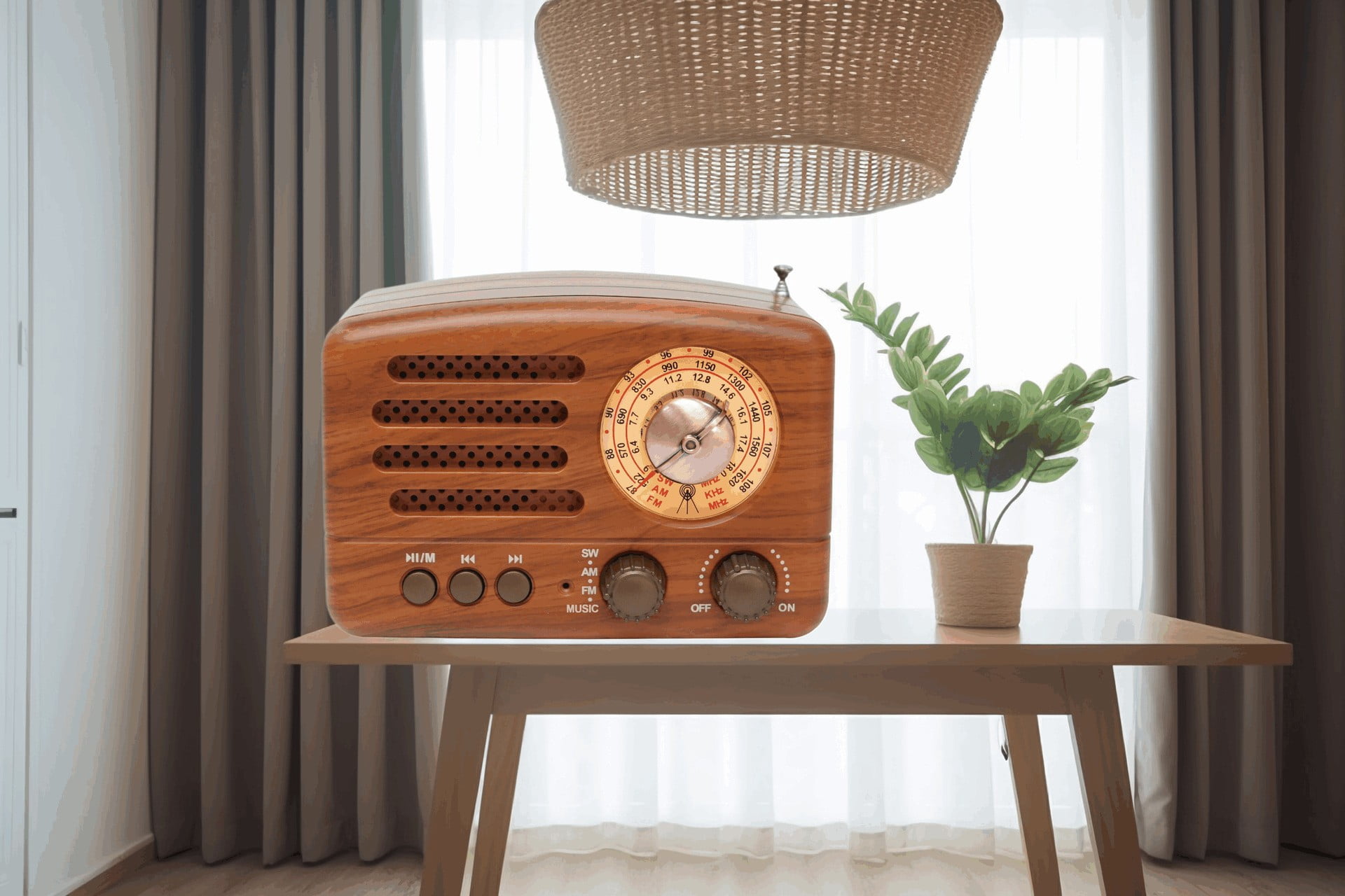 Portable Vintage Radio, Retro AM/FM Bluetooth Radio, Rechargeable Small Radios with Best Reception Wireless Speaker, Support TF Card AUX USB MP3 Player, Easy to Use, Gifts for Seniors Kids