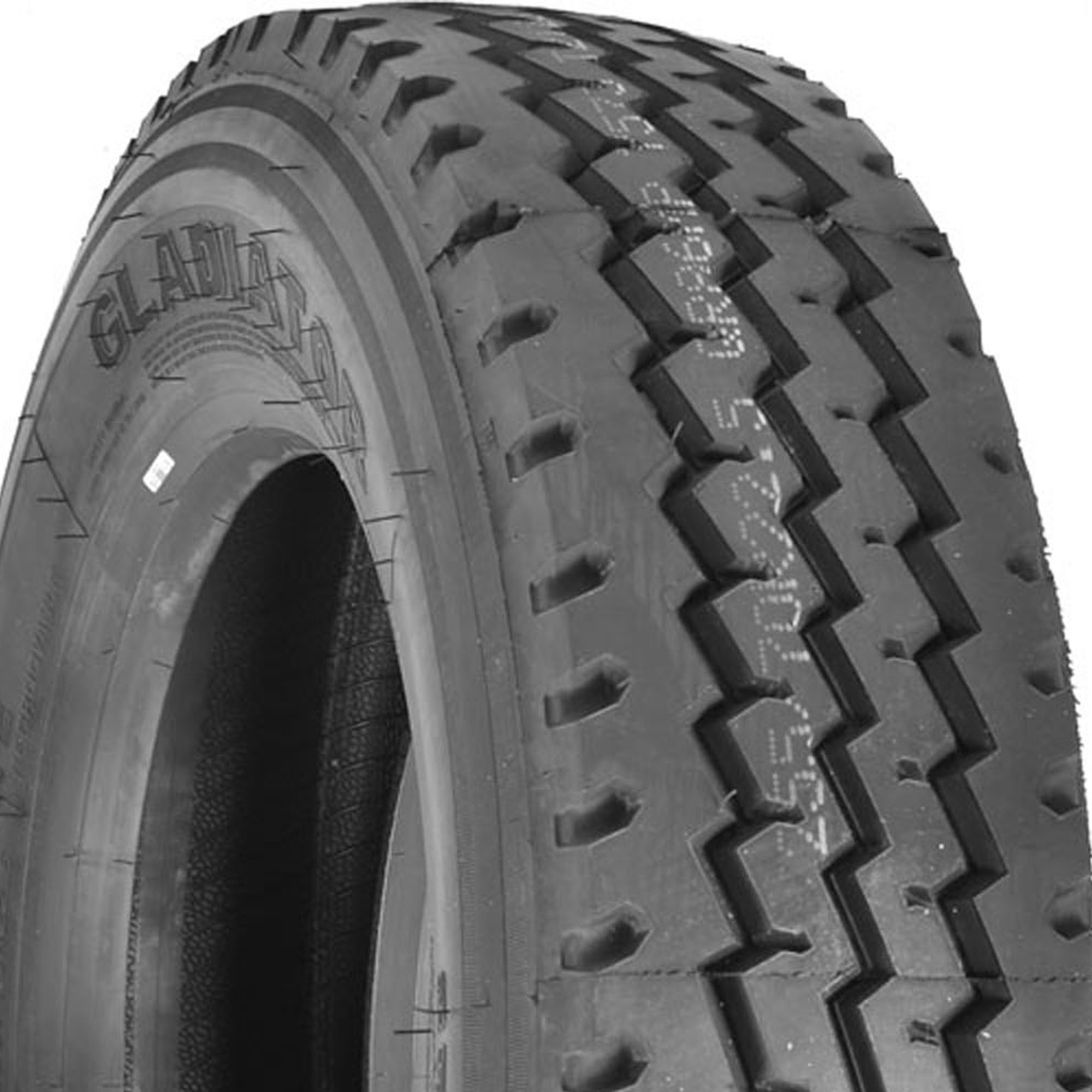 Gladiator QR86MP 11R22.5 146/143N H Commercial Tire