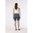 thumbnail image 4 of Levi Strauss Signature Women's and Women's Plus Vintage Relaxed Mid Thigh Shorts, Sizes 2-18, 4 of 7