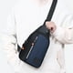thumbnail image 1 of Bolso bandolera pequeño tipo bandolera para el pecho, bandolera de hombro, bandolera de viaje para hombres, mujeres y niños, con orificio para auriculares, bandolera Oxford., 1 of 6