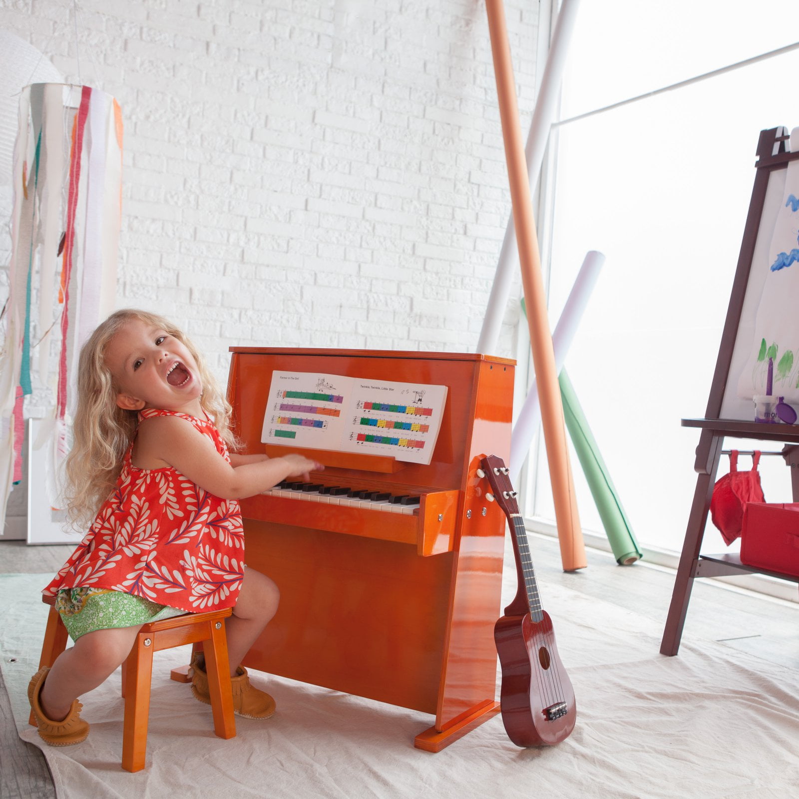 Schoenhut 3798B - 37 Key Day Care Durable with Bench