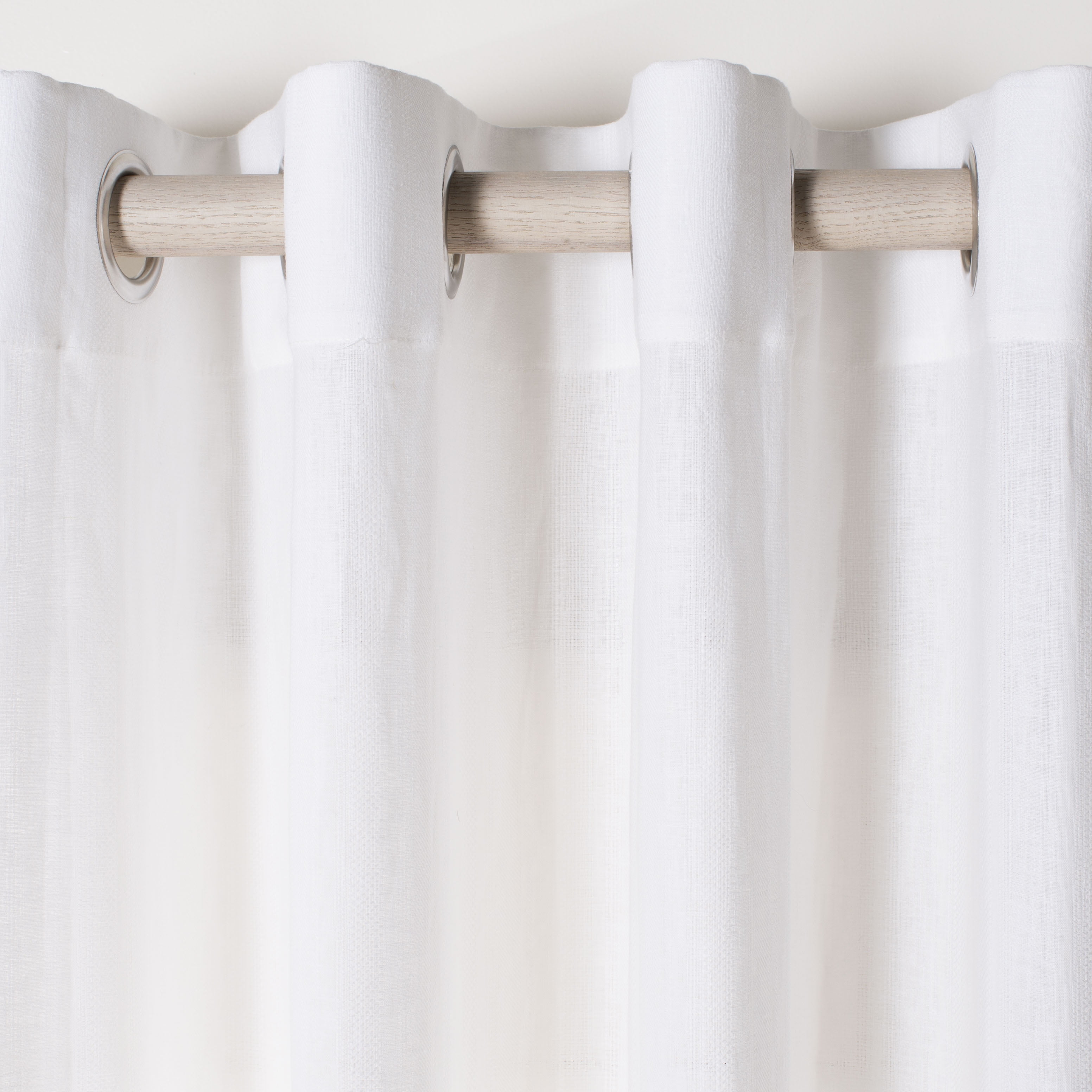 SAFAVIEH Darlena Glam Grommet Curtain Window Panel, 52" x 96", Pearl