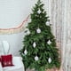 thumbnail image 4 of Juego de 9 bolas navideñas blancas para decorar el árbol de Navidad. Diversos estilos de adornos navideños. También se pueden usar para otras fiestas., 4 of 6