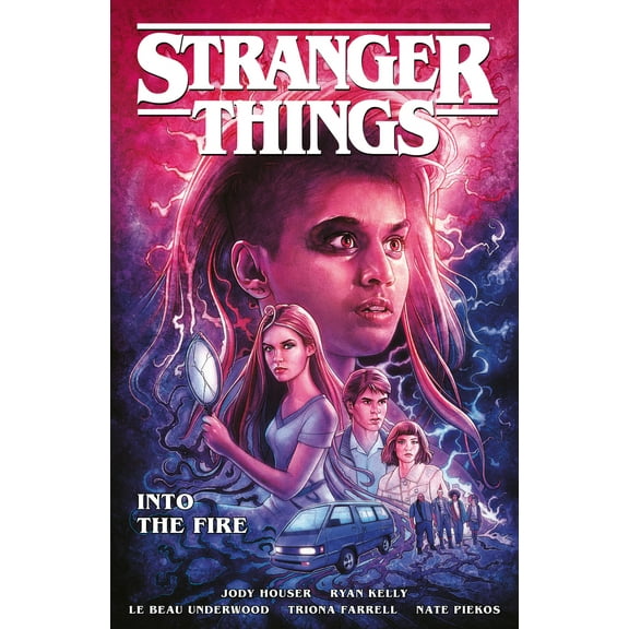 Pre-Owned Stranger Things: Into the Fire (Graphic Novel) (Paperback) 1506713084 9781506713083