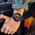 thumbnail image 2 of Reloj G-Shock X-Large Combi GA110 negro y dorado resistente al agua, 2 of 3