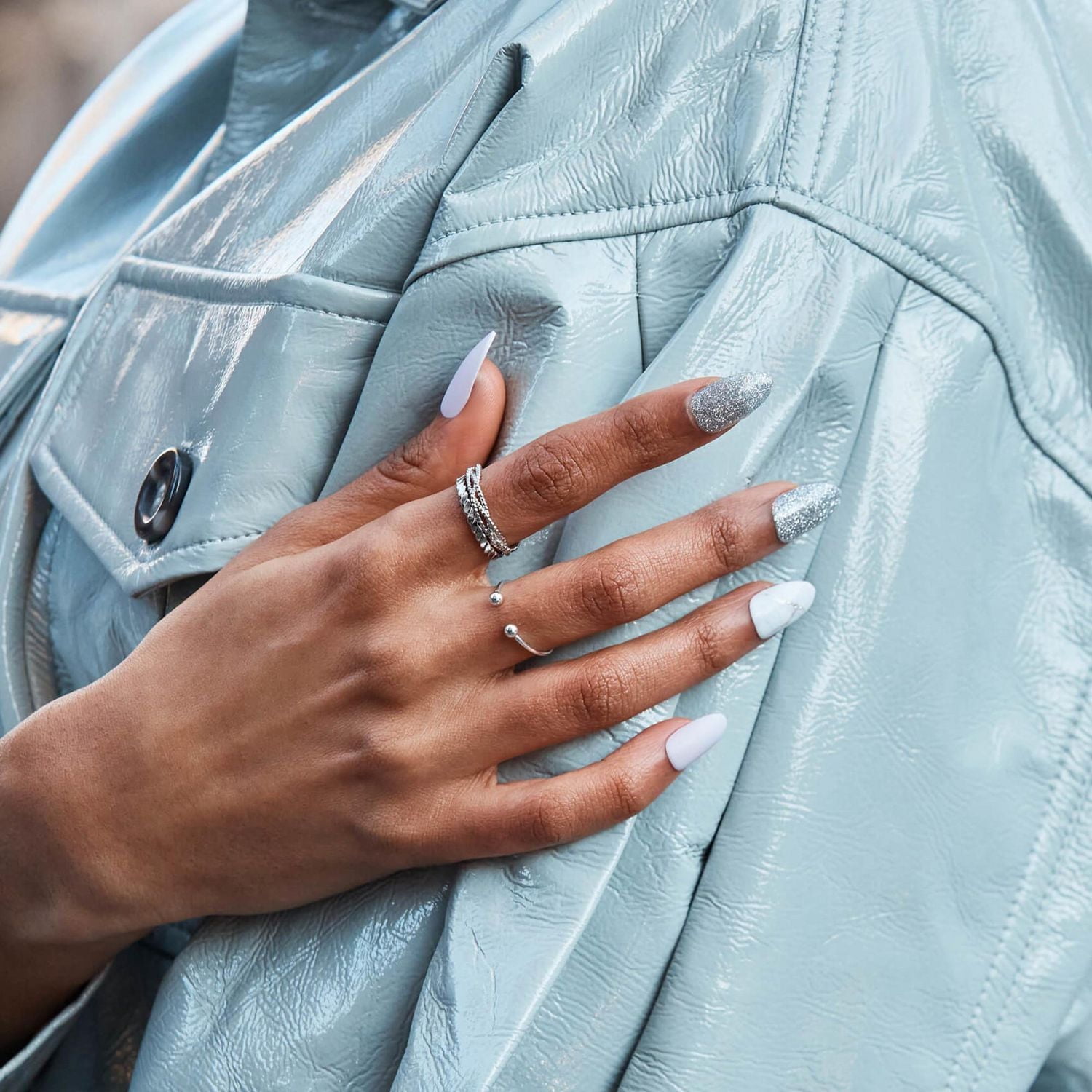 KISS ImPRESS Press-On - Fake Nails, 30 Count, Medium, Press-ons.