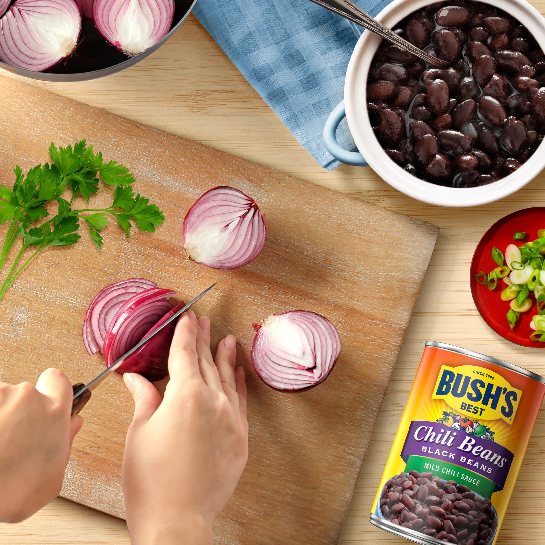 (12 pack) Bush's Chili Beans, Canned Black Beans in Mild Chili Sauce, 15.5 oz Can