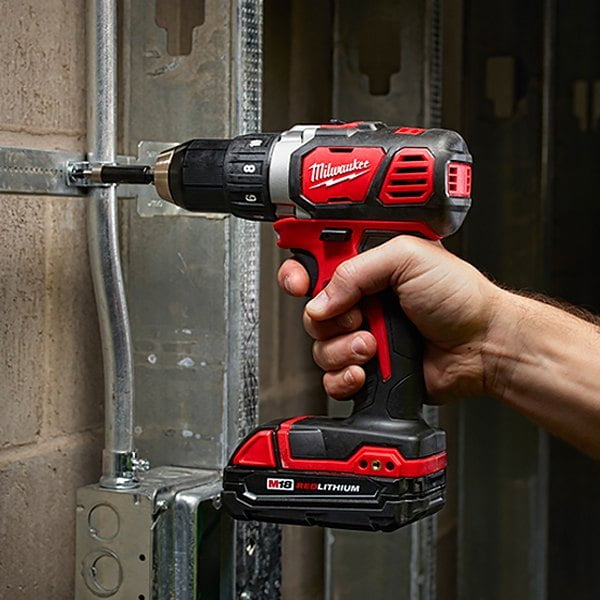 Milwaukee 260622CT M18 18V 2.0Ah Cordless Drill/Driver Kit Walmart
