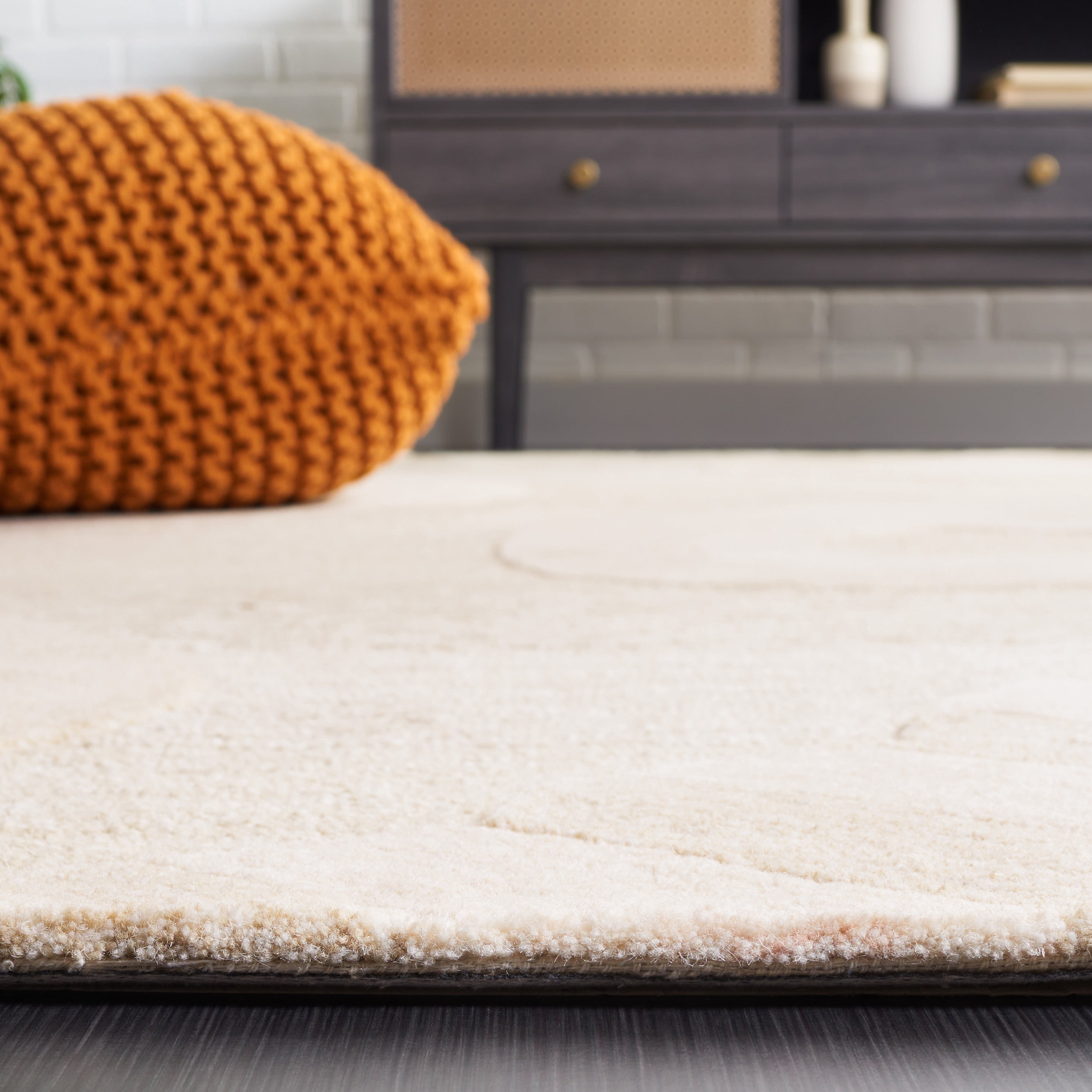 SAFAVIEH Fifth Avenue Delmar Abstract Area Rug, Beige/Grey, 6' x 9'